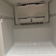 2ドア冷凍冷蔵庫ツインバードミラードアの画像