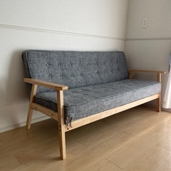 3人掛けソファ
の画像