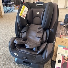 Joie チャイルドシート
