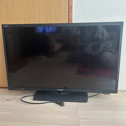 テレビ　SHARP  AQUOS