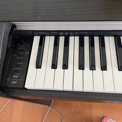 電子ピアノの画像