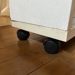 収納ボックスの画像