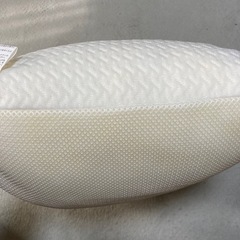 【非対面可】ニトリ　低反発チップ枕　美品の画像