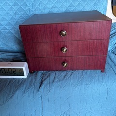 ちょっとお洒落な小物入れです。