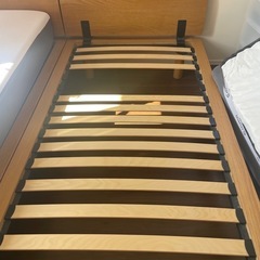 無印良品　ベッドフレームの画像