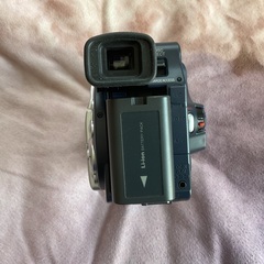 Hitachi DVDCAM (DZ-MV200A)の画像