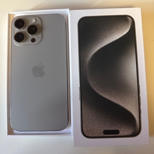 値下げいたしました。美品　iPhone15 ProMax 512GB