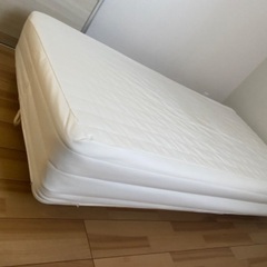 無印良品のマットレス付きベッド