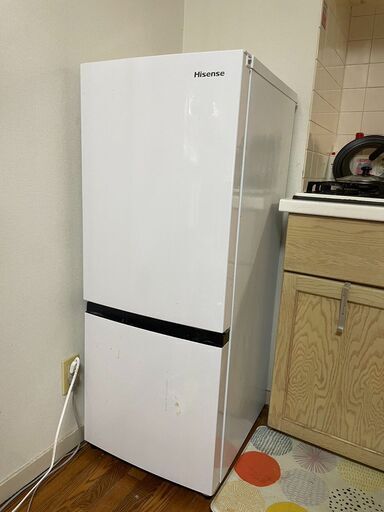 ハイセンス 冷蔵庫 幅48cm 154L ホワイト HR-D15E 2ドア 右開き 自動霜取り 収納充実