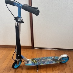折り畳み式キックスケーター