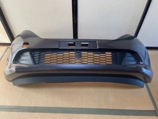 フリードプラス 純正フロントバンパー 新車外し