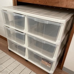 【取り引中】押入れ収納　　3段6引き出し