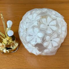 照明器具【花柄】の画像