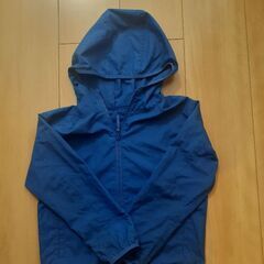 ユニクロ　パーカー　120cm