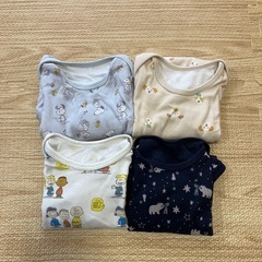 ユニクロ　ボディスーツ　長袖　ベビー　ロンパース　肌着　80