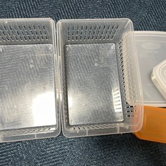 収納　箱　タッパー