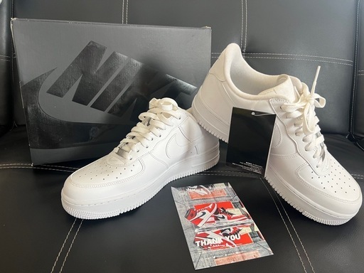 Supreme × Nike Air Force 1 Low 