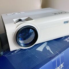 小型プロジェクター