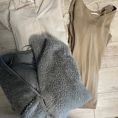 引越しによる出品⑥ レディース服3枚