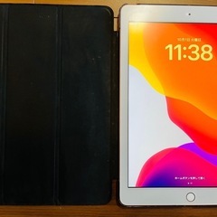 iPad (第6世代) 32GB Wi-Fi＋Cellularモデル（本体のみ）