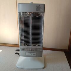 美品　CORONA（コロナ） の遠赤外線ストーブ DH-1216...
