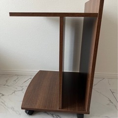 テレビ台・物置(キャスター付き)