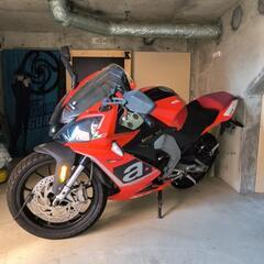 アプリリア　125CC