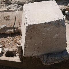 コンクリート束石の画像