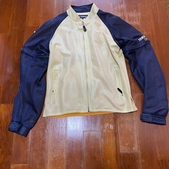 ヤマハ
メッシュジャケット