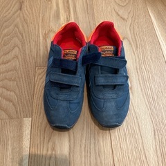 美品hummelスニーカー20センチ