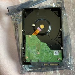 Western Digital 4TB 3.5” PC ハードドライブ - [真新しい] (WDパープル)の画像