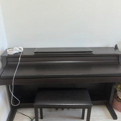 中古　電子ピアノ
