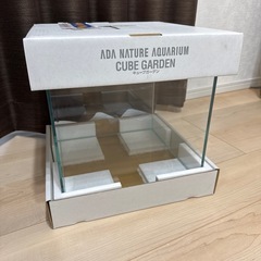 ADA NATURE AQUARIUM CUBE GARDEN 水槽