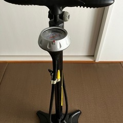 空気入れ