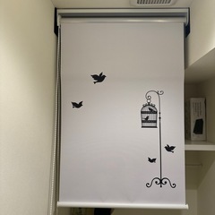  1級遮光ロールスクリーン