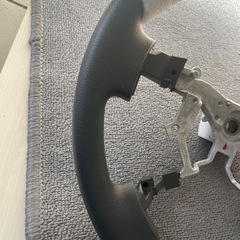 純正ハンドル　ハイエース200系　新車外し　の画像