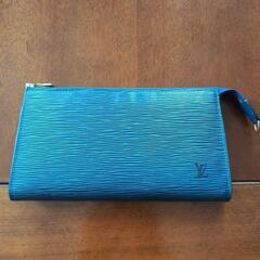 LOUIS VUITTON ルイビトンポーチ