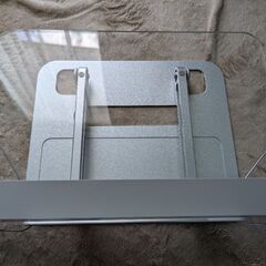 Vordrassil R7 ブックスタンドの画像