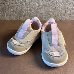 キッズシューズまとめ売りの画像