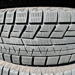 JMS０６１　🌟タイヤ安く譲ります🌟中古スタッドレスタイヤ🚗１９５/６５R１５プリウス・エスクァイア・ウィッシュ・カローラ・ヴォクシー・ノア・セレナ）の画像