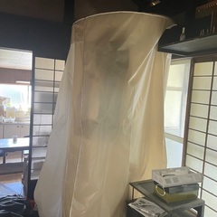 値下げ回転ハンガーラックカバー付き（本日17時まで限定）の画像