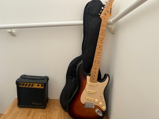 【6000円値下げ！】 mavisエレキギターとPhotogenicのアンプ