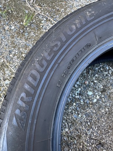 ブリヂストン BLIZZAK VRX 205/60R16 19年製