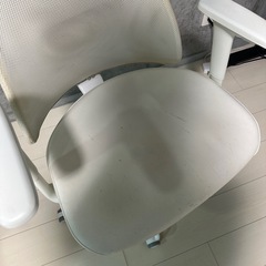 【無料】　IKEA イケア　イェルヴフェレット  オフィスチェアー　アームレスト付き の画像