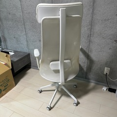 【無料】　IKEA イケア　イェルヴフェレット  オフィスチェアー　アームレスト付き の画像