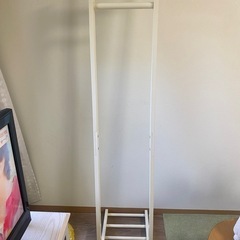 【美品】ハンガーラック　オフホワイト　木製　おしゃれ