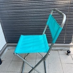 折り畳みパイプ椅子の画像