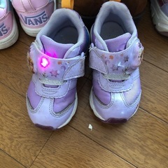 女の子の靴、15センチ