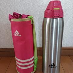 adidasステンレス水筒 1.5Lの画像