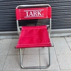 LARK 折り畳みパイプ椅子